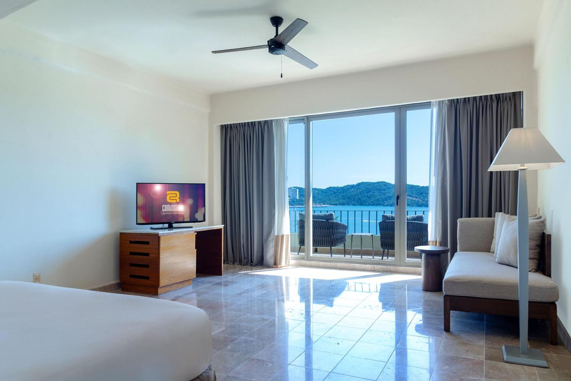 Hotel Camino Real Acapulco Diamante Exterior foto A room at the hotel